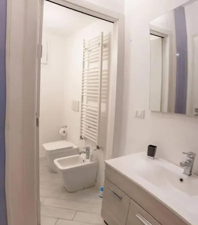 Vintage Rondo Quadrilatero