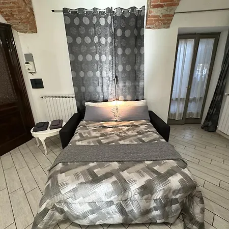 Vintage Rondo Quadrilatero Turin