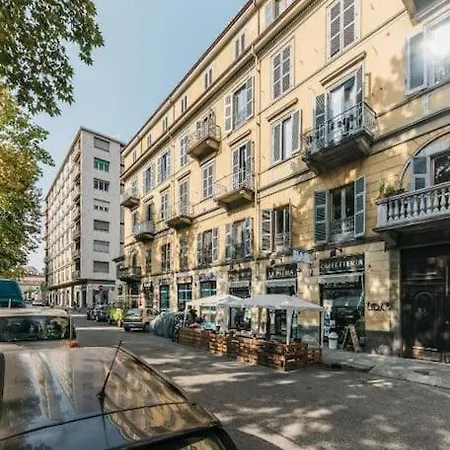 Vintage Rondo Quadrilatero Apartmán